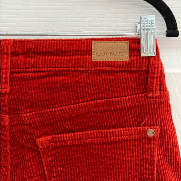 Judy Blue High Rise Button Fly Red Rust Corduroy Ankle Straight Pants Size 9/29 - Picture 4 of 10